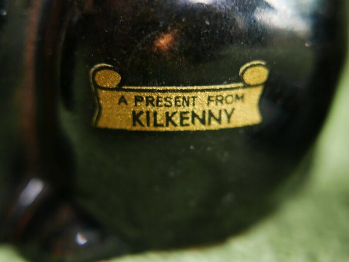 Vintage 1960s Irish Kilkenny Black Mother and Kittens made in Japan