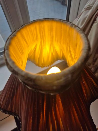 Lamp 1920s Vintage pleated silk shade solid oak base Table lamp