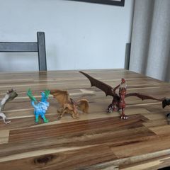 Dragon figures
