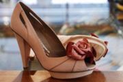 Salvador Sapena shoes nude size 5