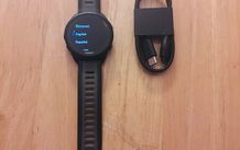 Garmin Forerunner 165.