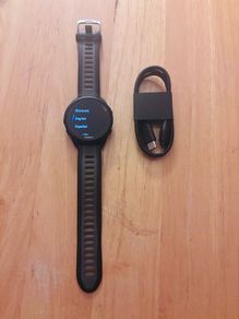 Garmin Forerunner 165.