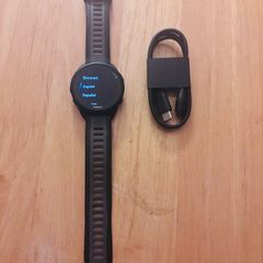 Garmin Forerunner 165.