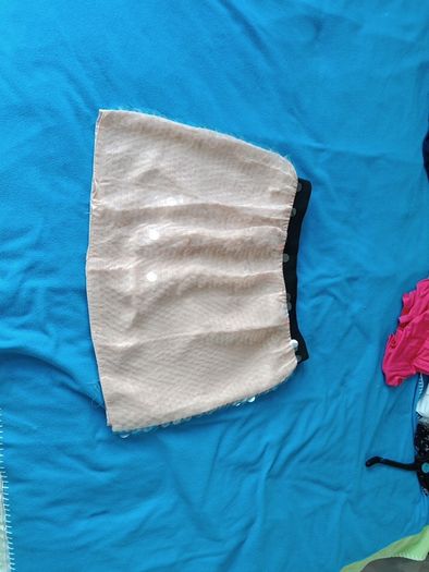 Women skirt size 14 FTG