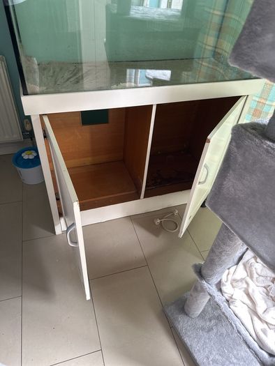free large fish tank