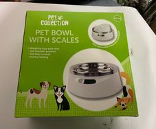 Pet Bowl With Scales