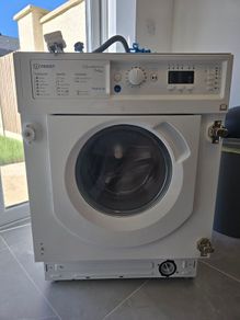 Indesit 7kg Integrated Washer Dryer