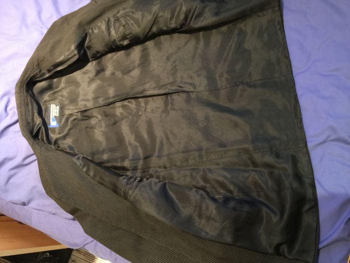 Suit style jacket - size 46 - Medium.