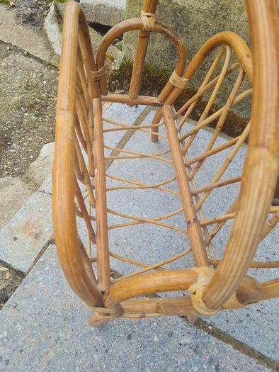 Bamboo Magazine Holder