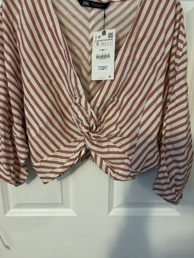 new zara top RRP E33