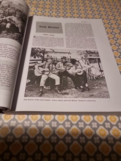 Country Music Originals : The Legends and the Lost: The Legends and the Lost - Softcover