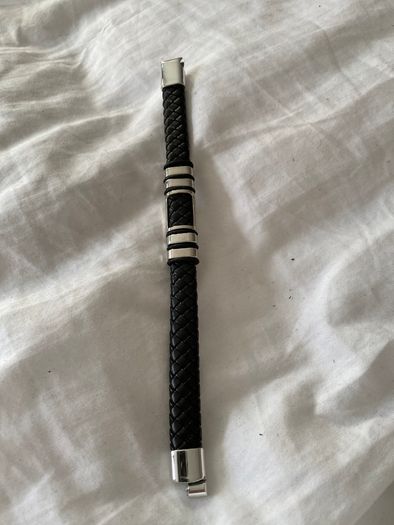 Leather bracelet