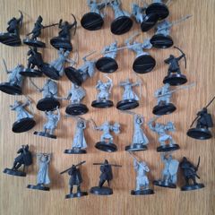 Games Workshop LOTRs miniatures