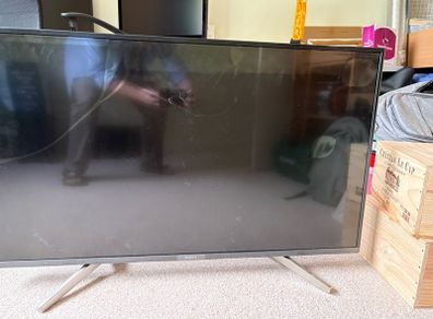 sony tv - free to take away