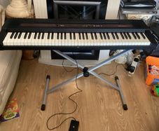 Roland Digital keyboard Piano (76 weight keys) in good condition