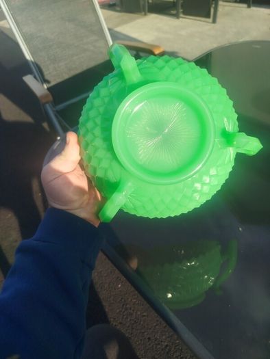 Vintage Art Deco Green Uranium Jadeite Glass 3 Handle Bowl Diamond Pattern UV Reactive