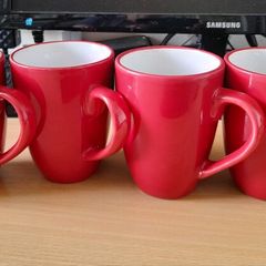 2 Sets of 4 mugs