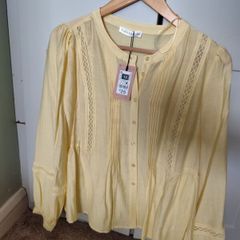 womens tops