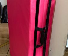 CCLIFE Folding Gymnastics Mat - Reversible Black/Pink