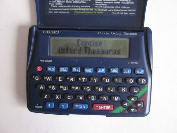 Seiko ER2100 Concise Oxford Thesaurus Fully Tested And Working Handheld