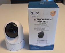 Eufy Indoor Cam 2K w/ Pan + Tilt