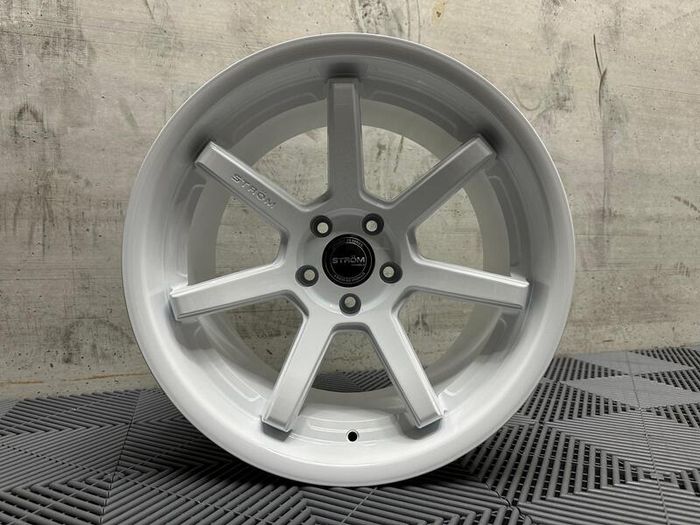 18" Inch Strom DS15 Drift Wheels 5x114.3 Nissan silvia skyline RX7 MX5 R32 R33 lexus IS200