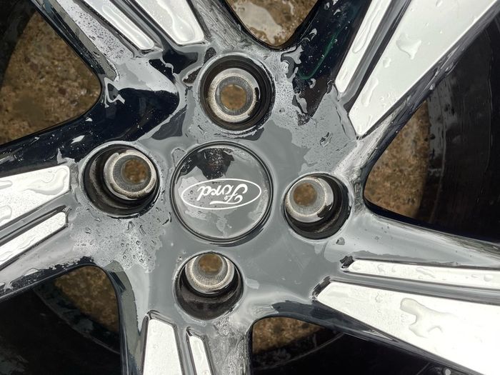 2023 Ford Fiesta Alloy Wheel with Tyre