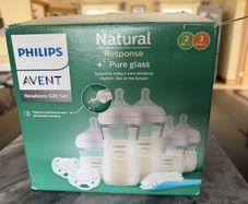 Phillips Avent glass bottle set
