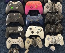 Joblot of Gaming controllers