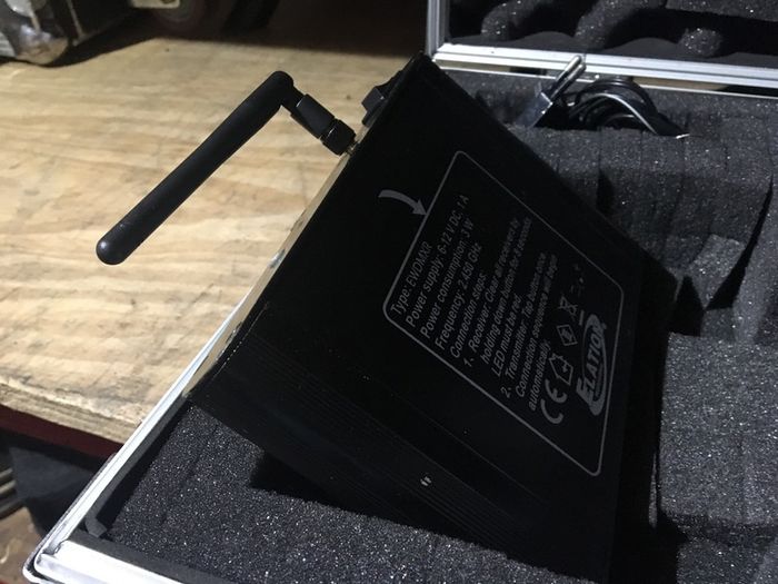 Elation Pro Lighting EwDmx Wireless Dmx Transmitter & Receiver set with Flight Case