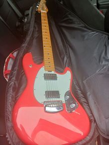 music man  stingray 2017 as new