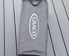 graco travel cot/play pen