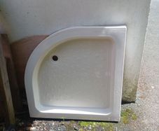 shed clearance bathroom items