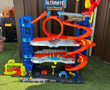 Hot Wheels Ultimate Garage