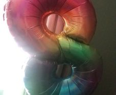 free 8 balloons