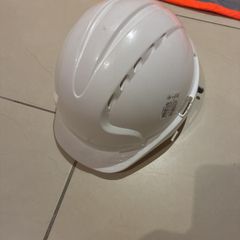 jsp safety helmet like new