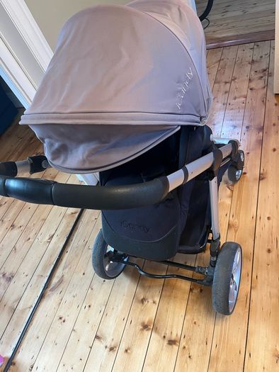i candy apple 2 pear bassinet and seat frame.