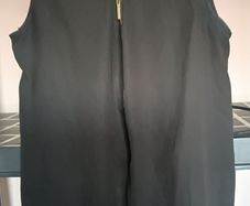 Beautiful blouse, size 8