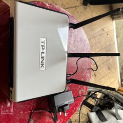 TP-LINK Wireless Router