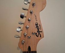 Squier strat