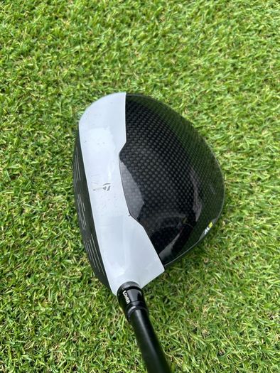 Full set of golf clubs