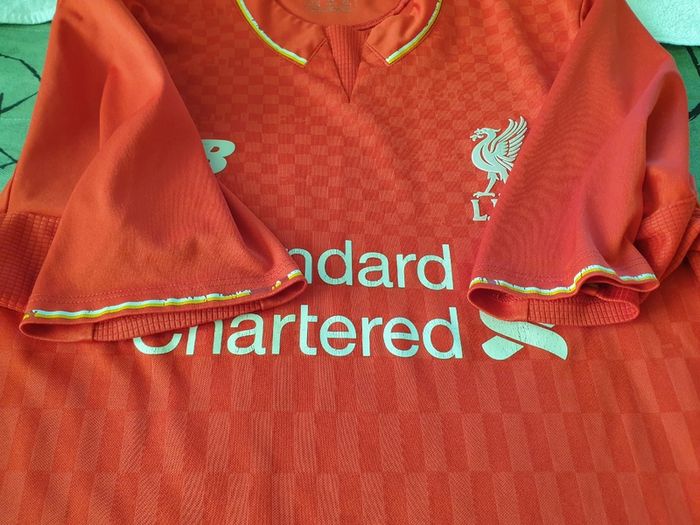 Liverpool Football Club Home Jersey 2015 to 2016 Childrens Extra Large New Balance YXL