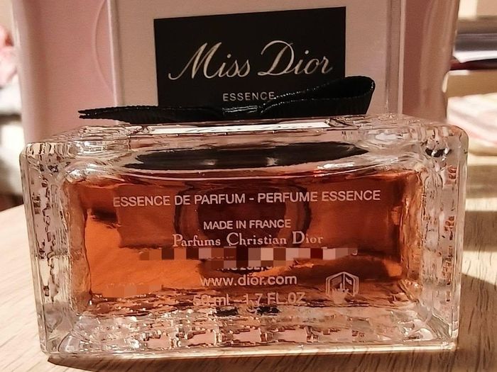 Brand New Miss Dior Essence Perfume 50ml + Free Dior Pouch