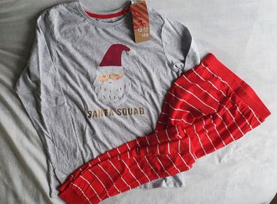 BNWT - Age: 12 / 13 Years - A Lovely Pair of Christmas Pyjamas - Long Sleeved - Cuffed Legs