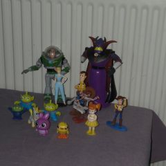 13 Toy Story Figures