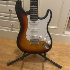 harley benton electric guitar perfect condition never used