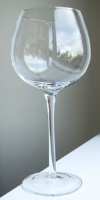 Large 700ml 24cm tall wine glass