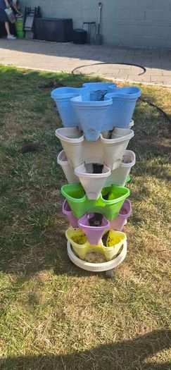 Stackable Planter