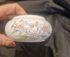 Rose Tara tealight holder