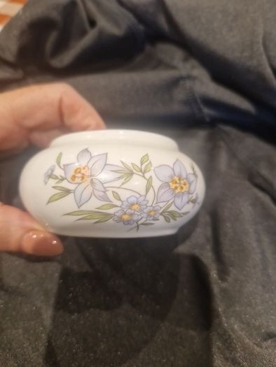 Rose Tara tealight holder